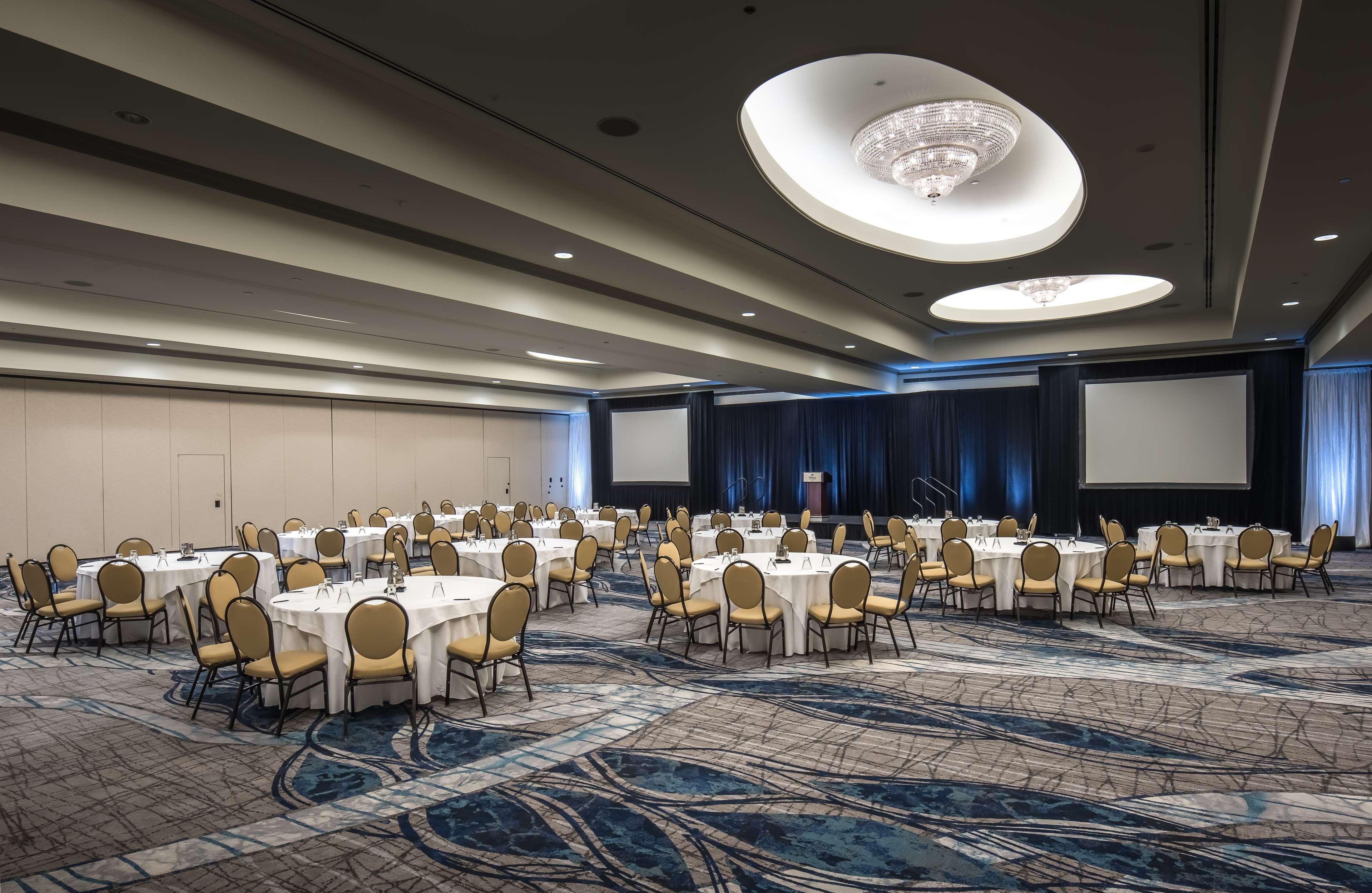 Hilton Dallas/Rockwall Lakefront Hotel Экстерьер фото