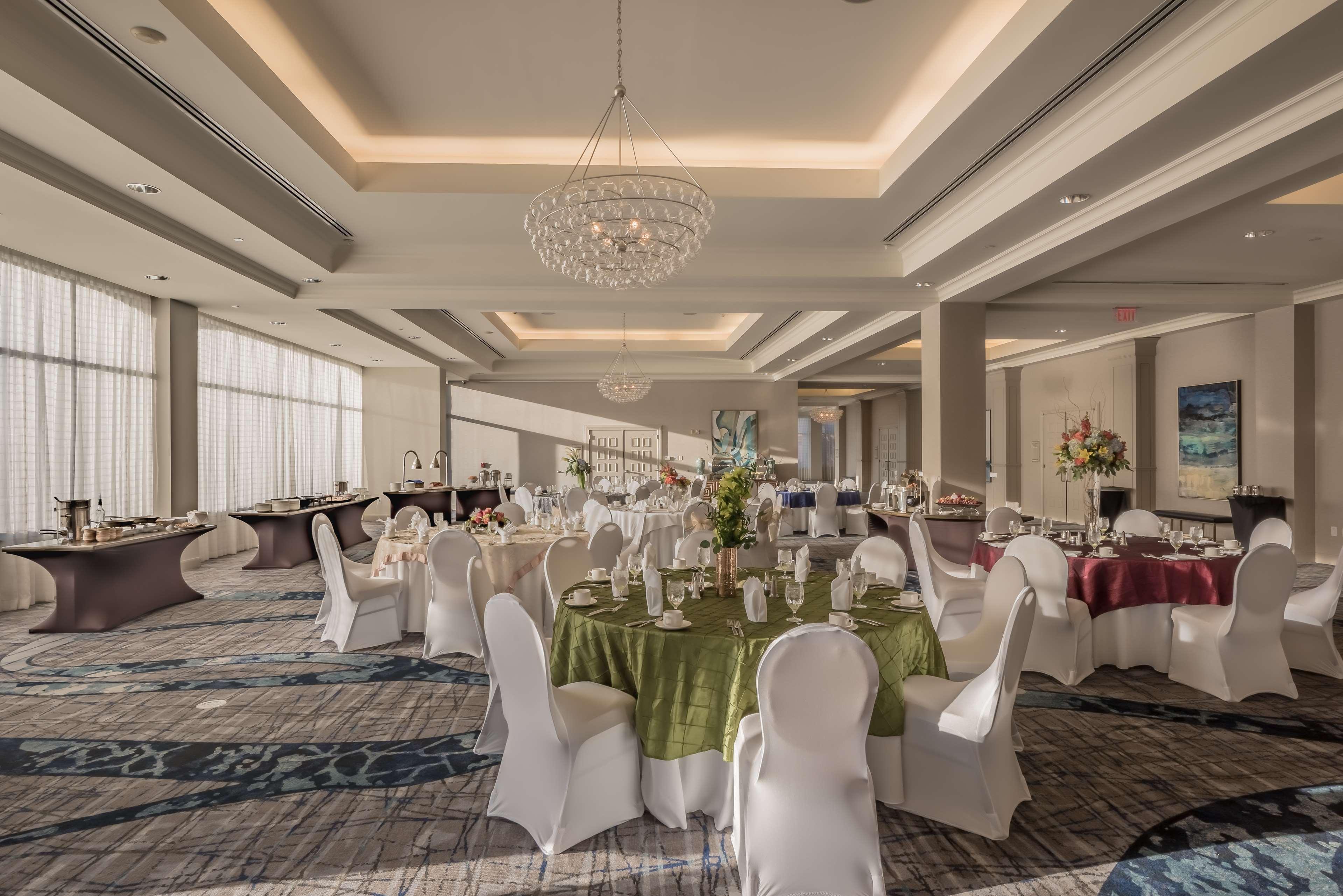 Hilton Dallas/Rockwall Lakefront Hotel Экстерьер фото